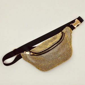 SOLD-[Fashion Nova Rhinestone Fanny Pack